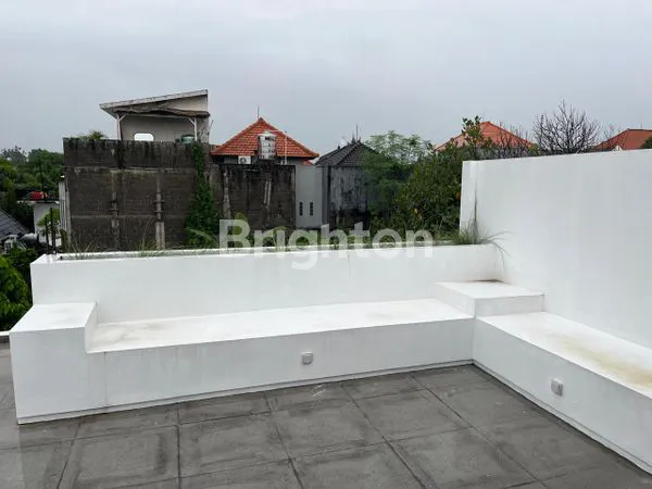 image VILLA BARU JALAN BERINGIN UTARA (6)