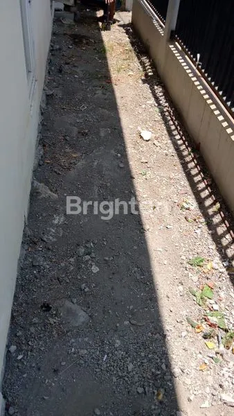 image RUMAH  2 LANTAI RUNGKUT (7)