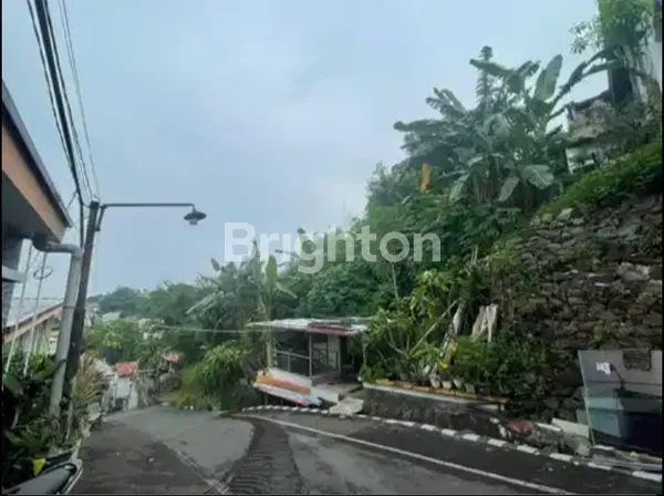 image JUAL TANAH BONUS RUMAH JL.BOROBUDUR (6)