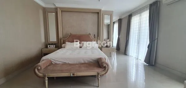 image DIJUAL RUMAH MEWAH DI KEBON KACANG (6)