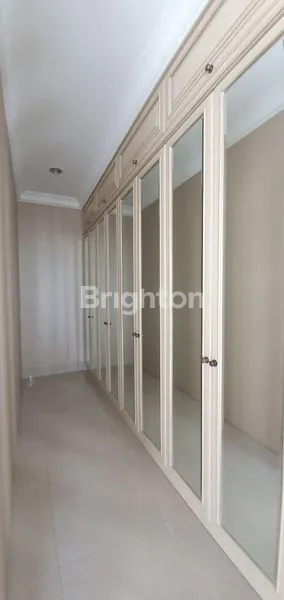 image DIJUAL RUMAH MEWAH DI KEBON KACANG (8)