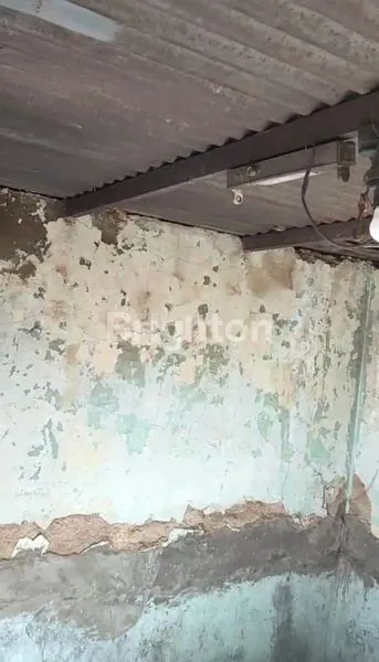 image DIJUAL RUMAH STRATEGIS HITUNG TANAH DI KEBONAGUNG SEMARANG TIMUR (7)
