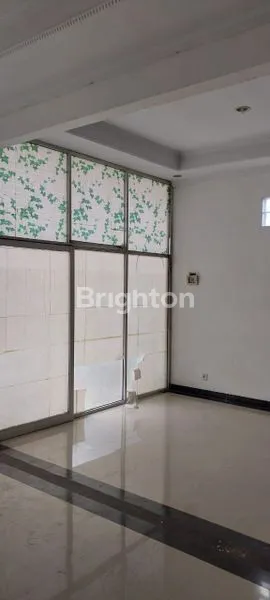 image RUKO 2 LANTAI DI LOKASI STRATEGIS RAMAI PERUMAHAN DALUNG PERMAI (7)