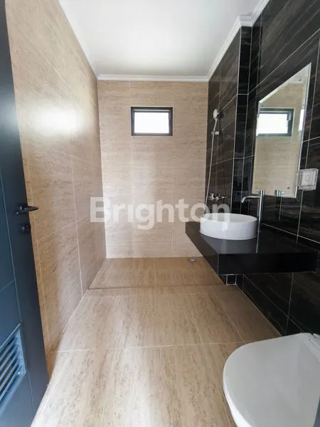 image RUMAH CLUSTER EKSKLUSIF TERJANGKAU SIAP HUNI GADING SERPONG  (4)