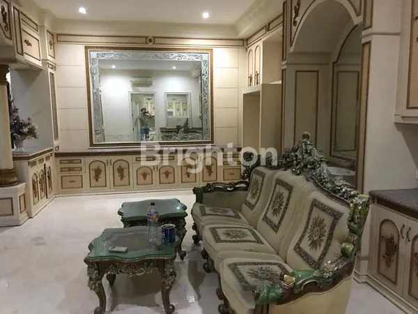 image RUMAH ROMAWI LOKASI TERDEPAN DI PAKUWON INDAH SURABAYA BARAT (3)