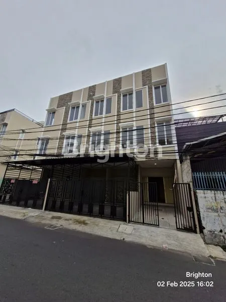 image RUKO MINIMALIS TOMANG JAKARTA BARAT (1)