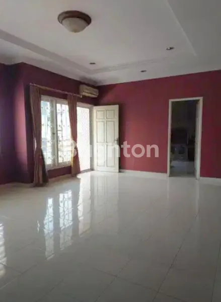 image RUMAH SUNTER LUAS 175M² JAKARTA UTARA ROW JALAN 2 MOBIL  (5)