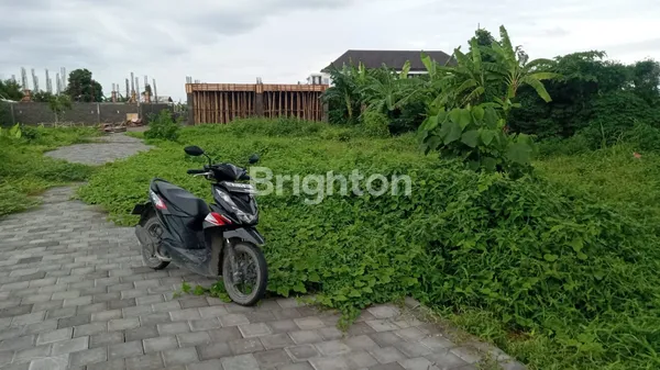 (BA) DI SEWAKAN LAHAN DI AREA PADANG GALAK SANUR, DENPASAR SELATAN 2 MENIT KE PANTAI
