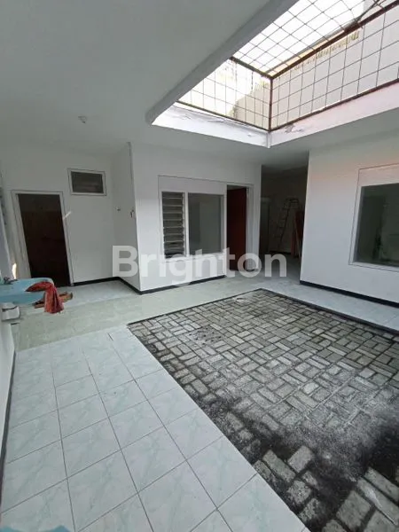 image RUMAH DEKAT MAYJEN SUNGKONO  (6)