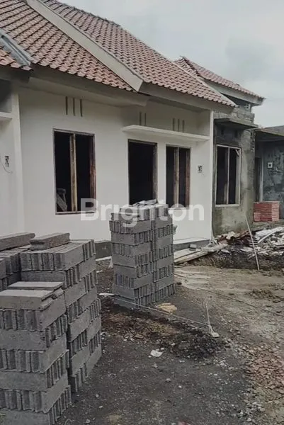 image RUMAH MURAH 1 LANTAI 2 KAMAR KONSEP CLUSTER DI TABANAN (3)