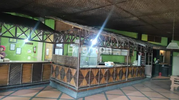 image RUMAH LUAS  COCOK UNTUK USAHA DI  KUDUS (7)