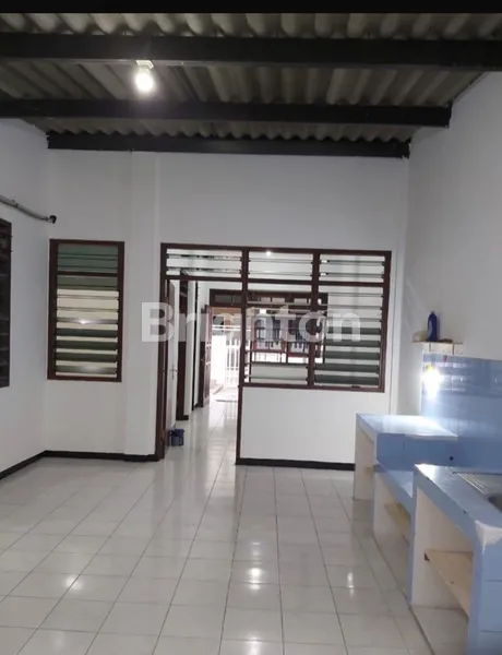 image SIAP HUNI RUMAH LEBAR 8 DI DARMO PERMAI LOKASI STRATEGIS (3)