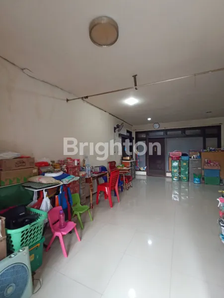 image RUMAH 1.5 LANTAI, TERAWAT, PLOSO, VILLA KALIJUDAN, KARANG EMPAT, ROW 3 MOBIL (6)