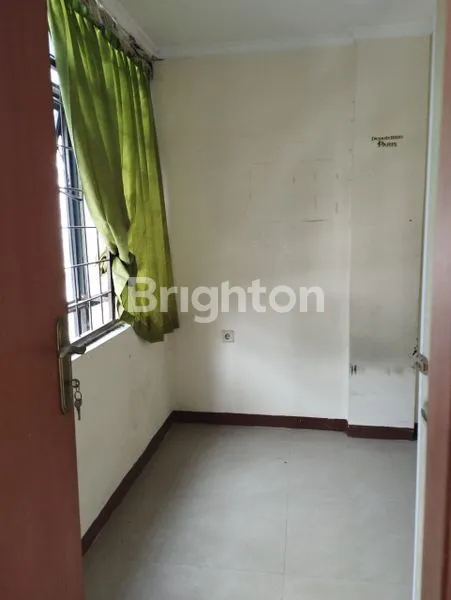 image RUKO 16 KAMAR COCOK UNTUK KOST (3)