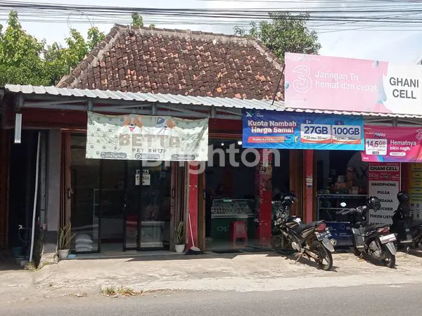 DIJUAL RUMAH + RUANG USAHA STRATEGIS DI KULON PROGO