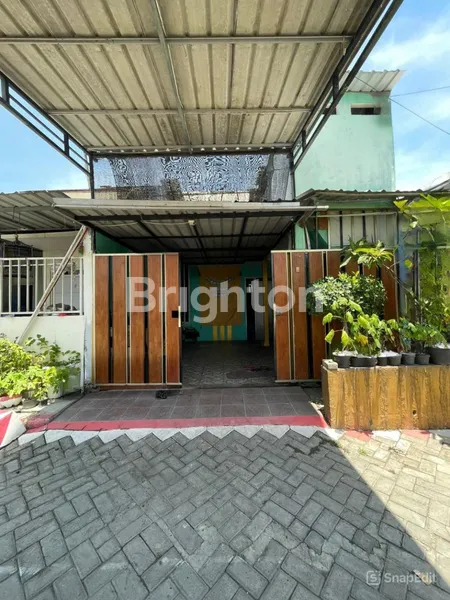 image RUMAH STRATEGIS DI TAMBAK MEDOKAN AYU (2)