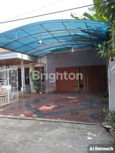 RUMAH LUAS SIAP HUNI DI PUSAT KOTA KARAWANG