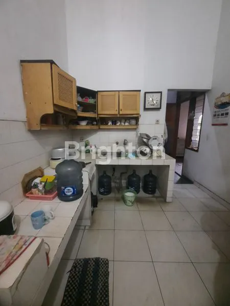 image RUMAH LUAS SIAP HUNI DI PUSAT KOTA KARAWANG (7)