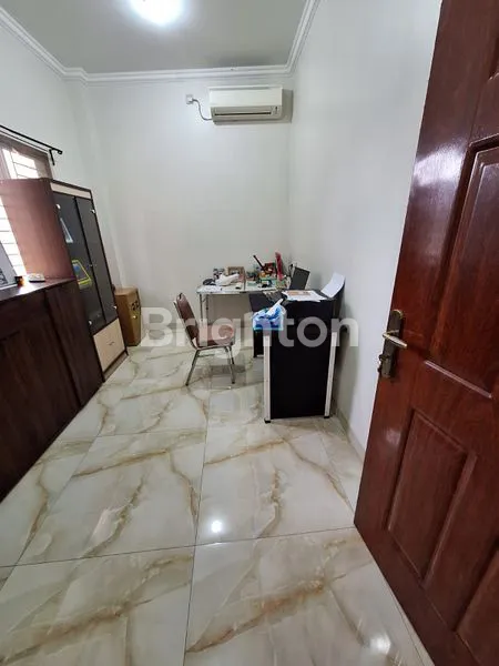 image RUMAH TERAWAT 3 LANTAI DURI KEPA  JAKARTA BARAT (7)