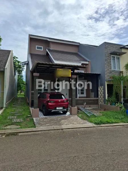 image DIJUAL  RUMAH DALAM CLUSTER DI KOTA WISATA CIBUBUR (1)