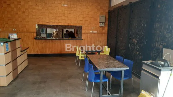 image RUMAH HOOK EX-CAFE STRATEGIS, 630M² DI PUSAT KOTA PEKANBARU (4)
