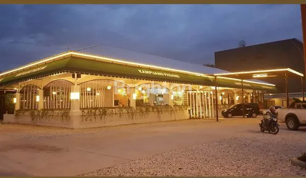 EX RESTORAN PADANG / RUMAH MAKAN DI TENGAH KOTA PEKANBARU