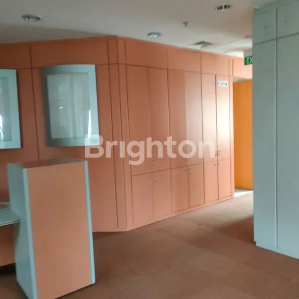 image RUKO 4 LANTAI BESAR DAN LUAS DIPUSAT KOTA DENPSAR (3)