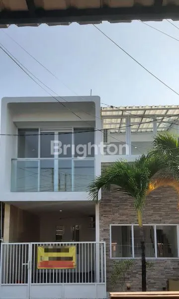 image RUMAH 2 LANTAI FULL FURNISHED SIAP HUNI SUKOLILO DIAN REGENCY (1)