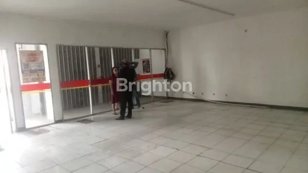 image TANAH 500M2 + BANGUNAN DI PINGGIR JALAN RAYA LEGOK (2)