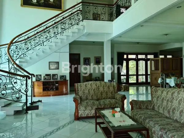 image RUMAH TENGAH KOTA LOKASI YUDHISTIRA PENDRIKAN SEMARANG TENGAH (5)
