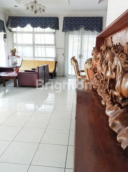 image RUMAH LUAS 2 LANTAI DI KAWASAN PREMIUM BOGOR (2)