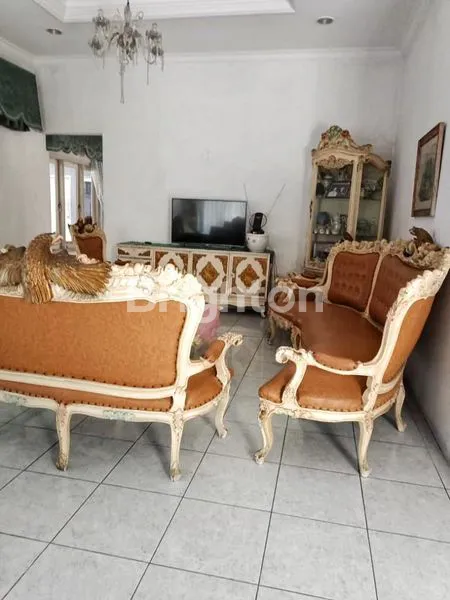 image RUMAH LUAS 2 LANTAI DI KAWASAN PREMIUM BOGOR (4)