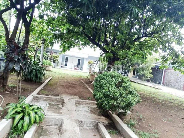 image RUMAH LUAS 2 LANTAI DI KAWASAN PREMIUM BOGOR (5)