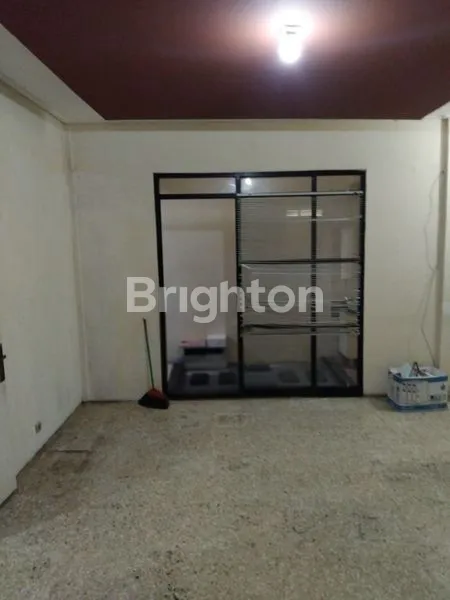 image RUMAH DISEWA LOKASI BAGUS SIAP HUNI (2)