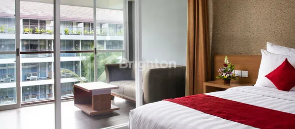 image UNIT CONDOTEL RAMADA ENCORE SEMINYAK BALCONY & POOL VIEW (2)
