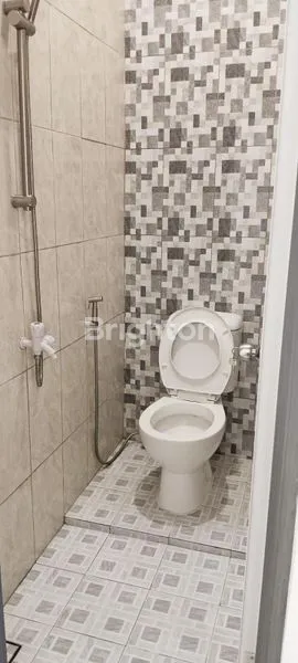 image RUMAH CANTIK 2 LANTAI SIAP HUNI DI SENTUL BOGOR (8)