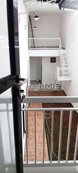 image RUMAH CANTIK 2 LANTAI SIAP HUNI DI SENTUL BOGOR (5)