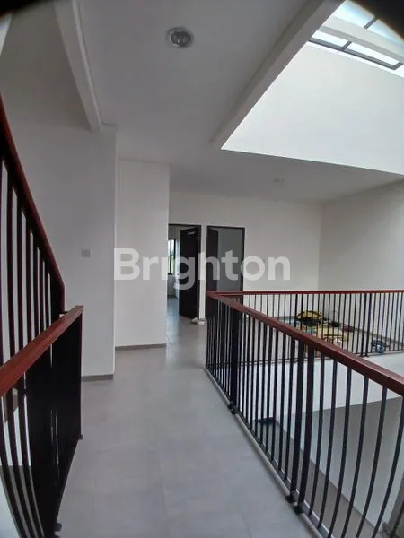 image HUNIAN YANG BERSIH SESUAI NAMANYA “SIRUMAH PUTIH” (2)