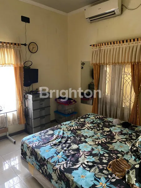 image KEBONSARI REGENCY, RUMAH 2 LANTAI, SIAP HUNI, TERAWAT, ONE GATE (4)