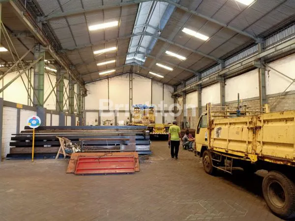 image GUDANG MARGOMULYO SIAP PAKAI BEBAS BANJIR (1)