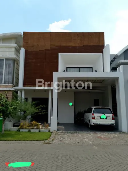 image RUMAH MINIMALIS 2 LANTAI ROYAL RESIDENCE DEKAT RAYA WIYUNG (1)