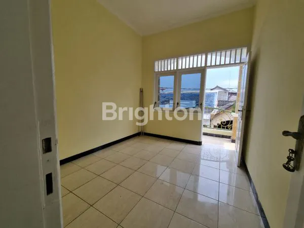 image RUMAH DELTA TAMA DELTASARI BARU - WARU  - SIDOARJO  (6)