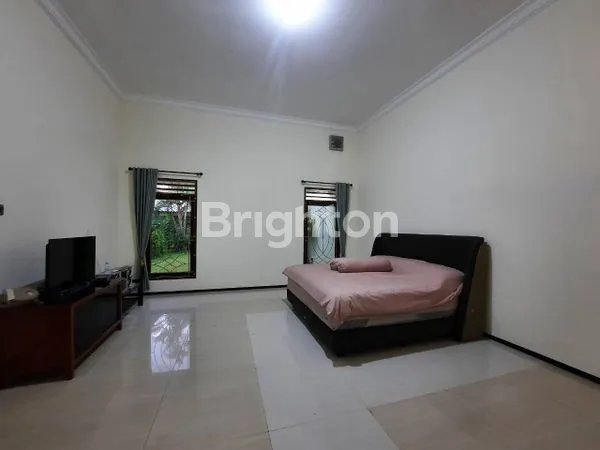 image DIJUAL RUMAH MEWAH SEMI FURNISH (7)