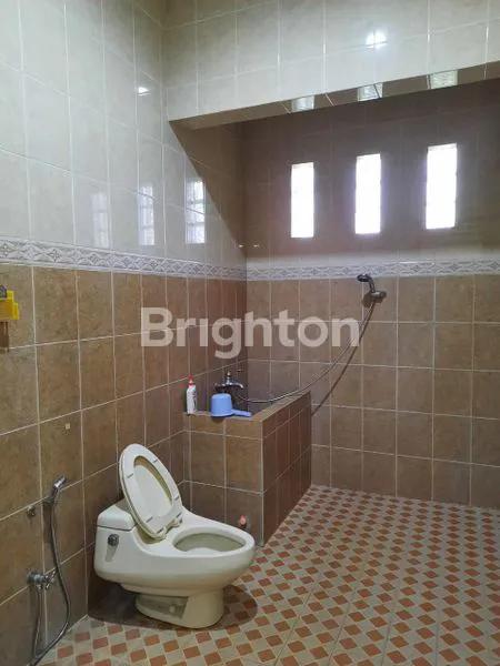 image DIJUAL RUMAH MEWAH SEMI FURNISH (8)