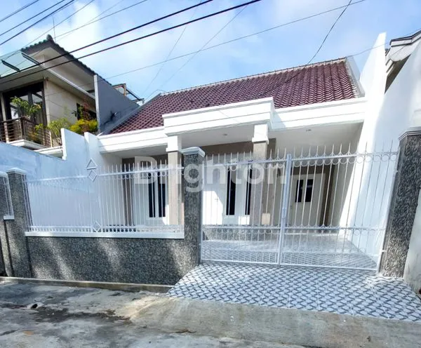 image RUMAH BARU RENOVASI DENGAN 7 KAMAR DI PUNCAK DIENG MALANG (1)