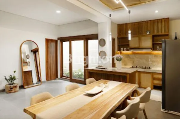 image VILLA 3 BR ONE GATE SISTEM BIG POOL GARDEN (5)