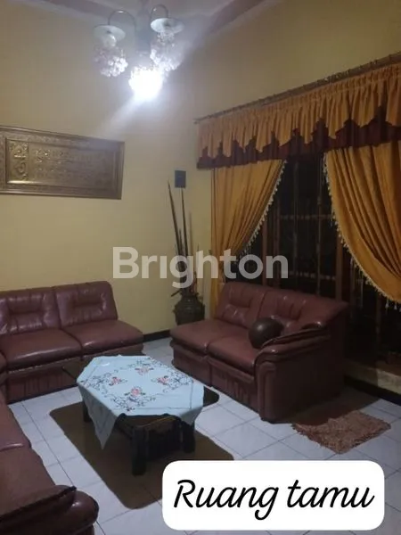 image RUMAH MEWAH 6KT FULL FURNISH DI CANDRA KIRANA KEDIRI - LT 304M² (4)