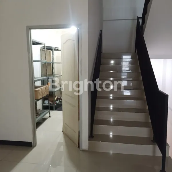 image RUKO 3 LANTAI DI JALAN BOGOWONTO SURABAYA (8)