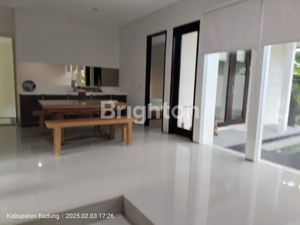 image VILLA CANTIK 2 LANTAI JIMBARAN VIEW GWK (4)