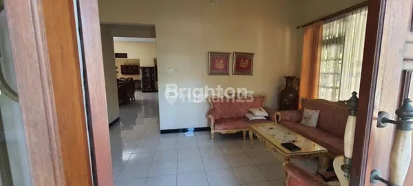 image TURUN HARGA! RUMAH MEWAH DI JALAN KEMBAR MANYAR KARTIKA (7)